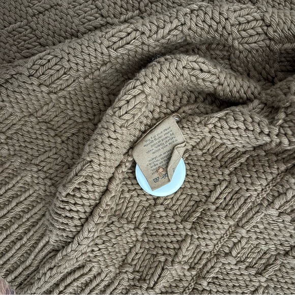 Babaa Cardigan No 3 in Sukkari - Picture 6 of 8